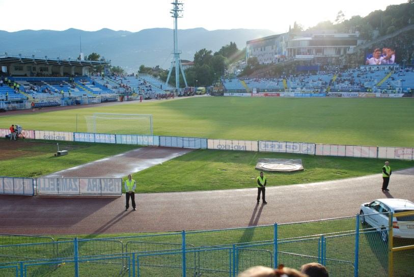 DJECA IZ RAJEVA SELA I GUNJE NA NOGOMETNOJ UTAKMICI - KANTRIDA