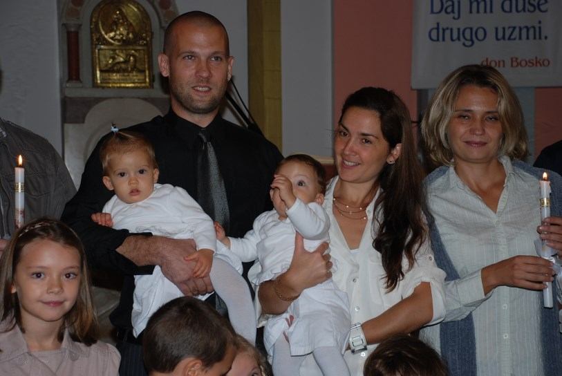 3. listopada 2015. krštenje Lucije i Eve Juričić