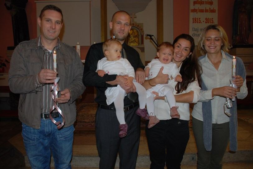 3. listopada 2015. krštenje Lucije i Eve Juričić