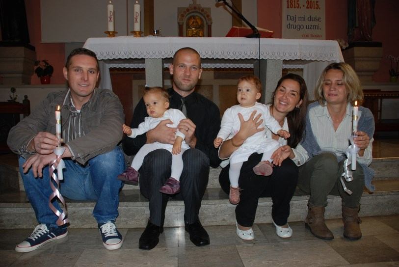 3. listopada 2015. krštenje Lucije i Eve Juričić