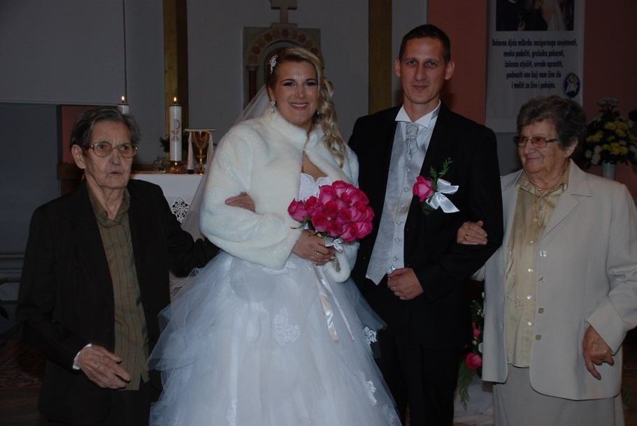 Kantrida, 15. listopada 2016. Vjenčanje Danijela Gašparović i Maje Grbac