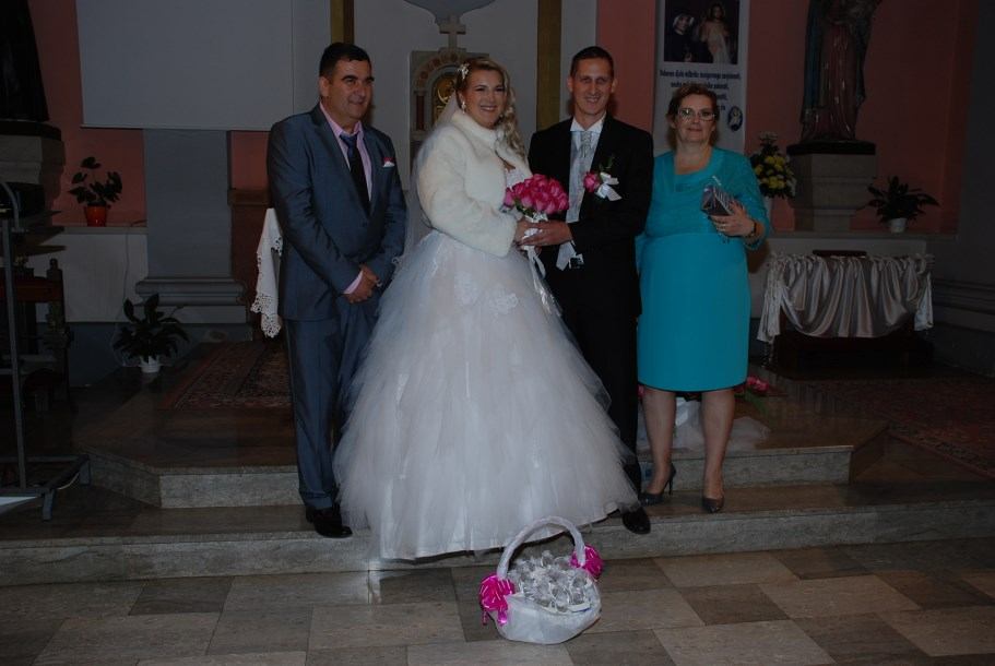 Kantrida, 15. listopada 2016. Vjenčanje Danijela Gašparović i Maje Grbac