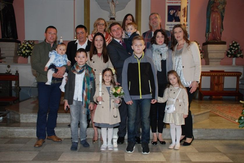 2. travnja 2016. - Sakrament Krštenja primio je Tin Ivan Omerović