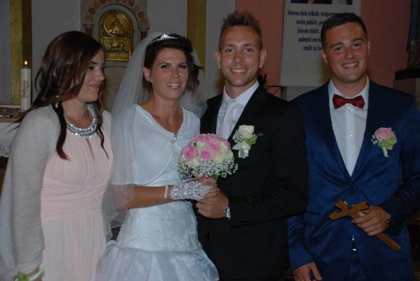 10. rujna 2016. - Sakrament Ženidbe sklopili su Andrej Belaić i Zlatka Gregorović