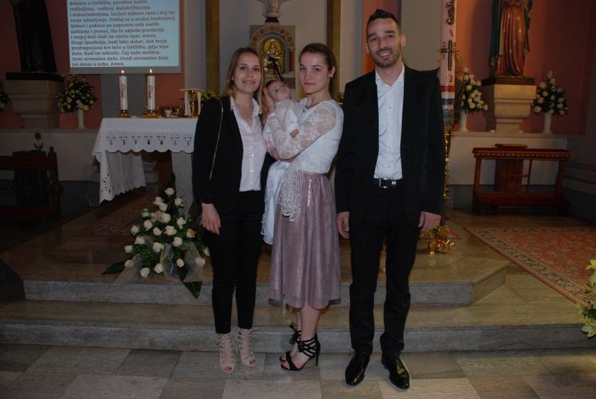 23. travnja 2017. - Krštenje Veronike Martinović na Kantridi