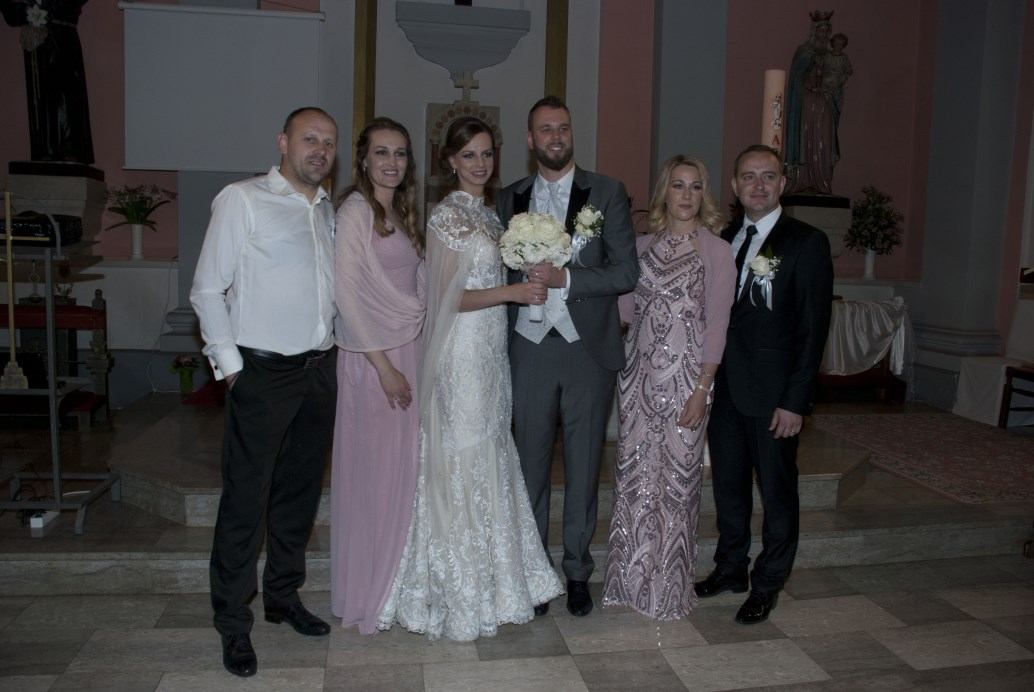 1. lipnja 2019. - Domagoj Filipović i Tamara Tomić slavili su sakrament Ženidbe