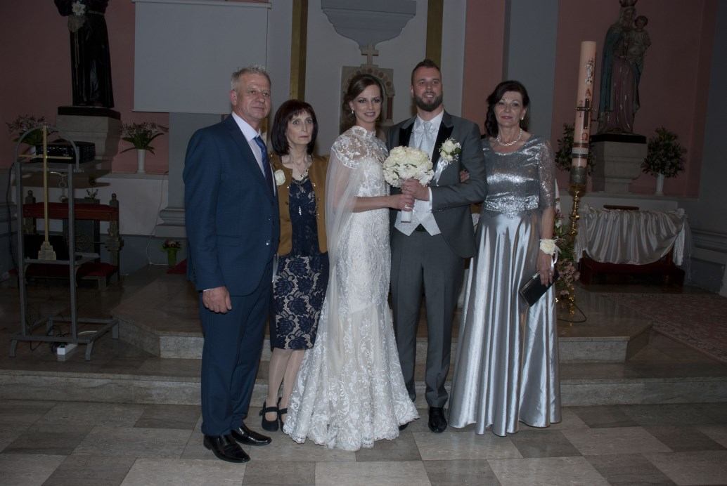 1. lipnja 2019. - Domagoj Filipović i Tamara Tomić slavili su sakrament Ženidbe