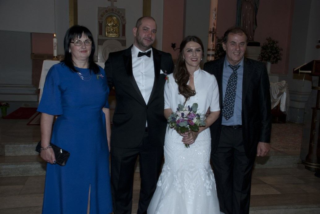1. lipnja 2019. - Sakrament ženidbe slavili su Hrvoje Biondić i Kristina Katić