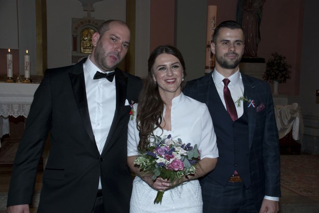 1. lipnja 2019. - Sakrament ženidbe slavili su Hrvoje Biondić i Kristina Katić