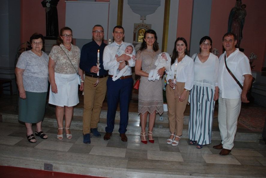 6. kolovoza 2019. - Sakrament Krštenja Leone i Valentine