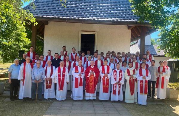 U ponedjeljak 28. lipnja održan je Svećenički dan u Liču i Fužinama