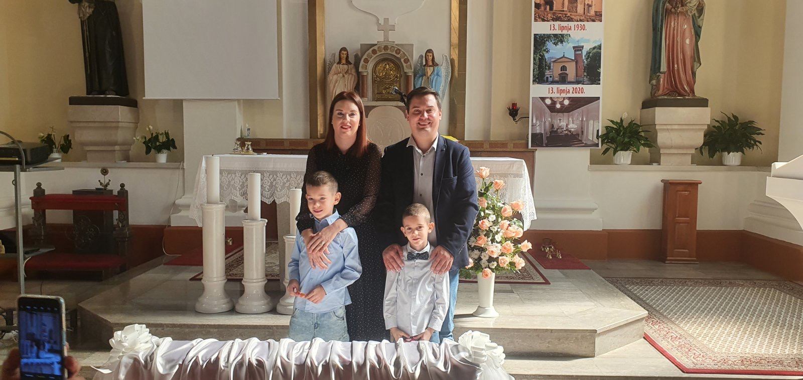 25. rujna 2021. - Krštenje Leona i Matije Šuška