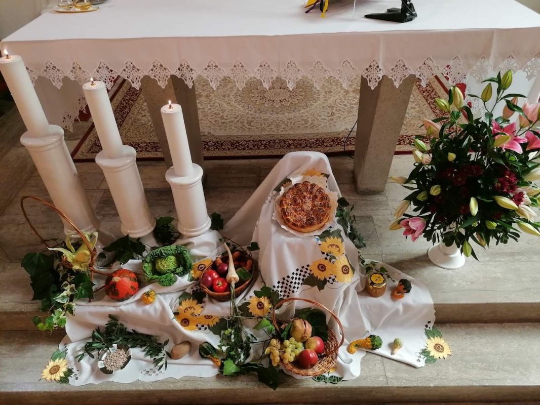 Svečanom euharistijom i blagoslovom obilježeni Dani kruha i zahvalnosti za plodove zemlje