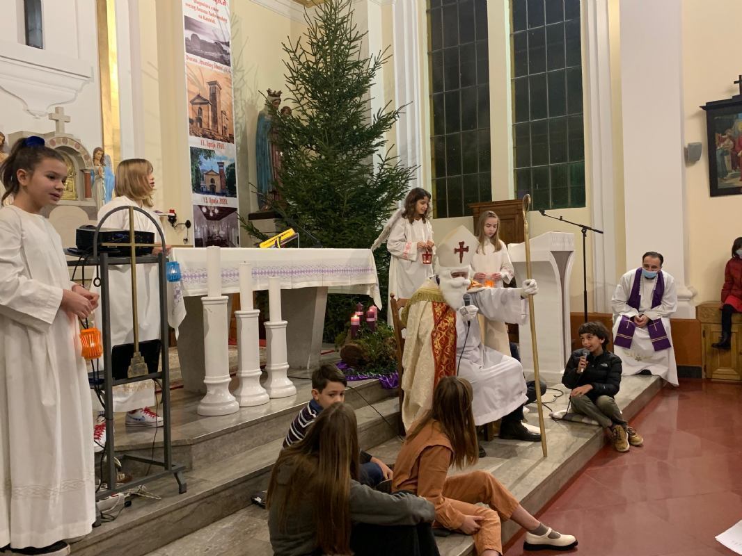 Doček sv. Nikole u župi sv. Antuna Padovanskog na Kantridi