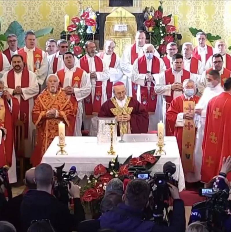 Mons. Puljić predvodio središnje misno slavlje Stepinčeva u Krašiću