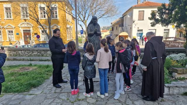 Prvopričesnici posjetili svetište Majke Božje Trsatske