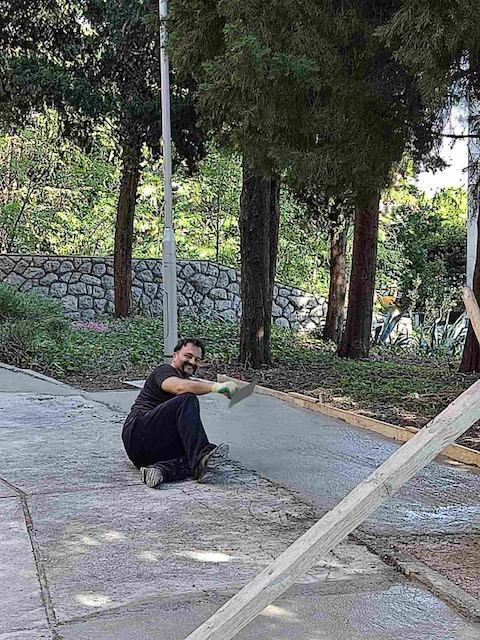 Radovi na uređenju dvorišta i okoliša župe sv. Antuna Padovanskog na Kantridi