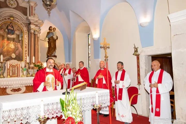 Darivati život poput svetih Kuzme i Damjana