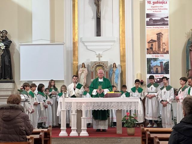 Nadbiskup Mate Uzinić u pastoralnom pohodu našoj župi na Kantridi