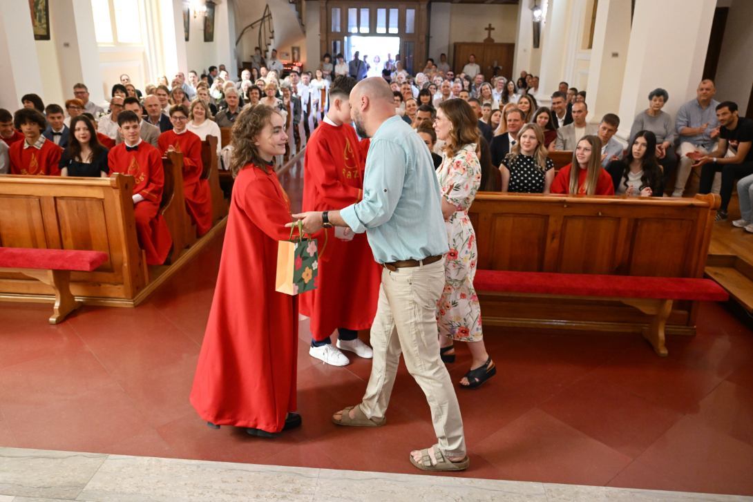 Svečano proslavljen sakrament sv. Krizme
