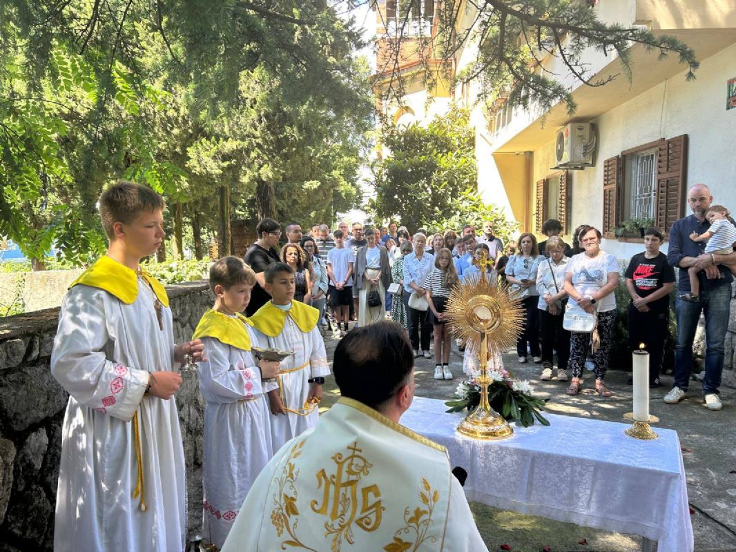 Zahvala župnika za 16. godišnjicu svećeničkog ređenja