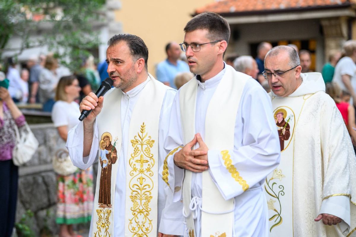 13. lipnja svečano proslavljen župni blagdan sv. Antuna Padovanskog