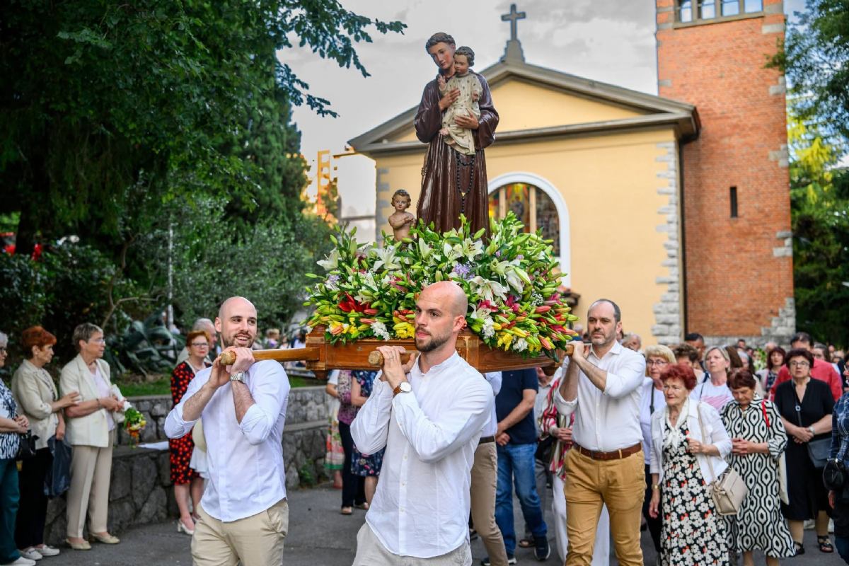 13. lipnja svečano proslavljen župni blagdan sv. Antuna Padovanskog