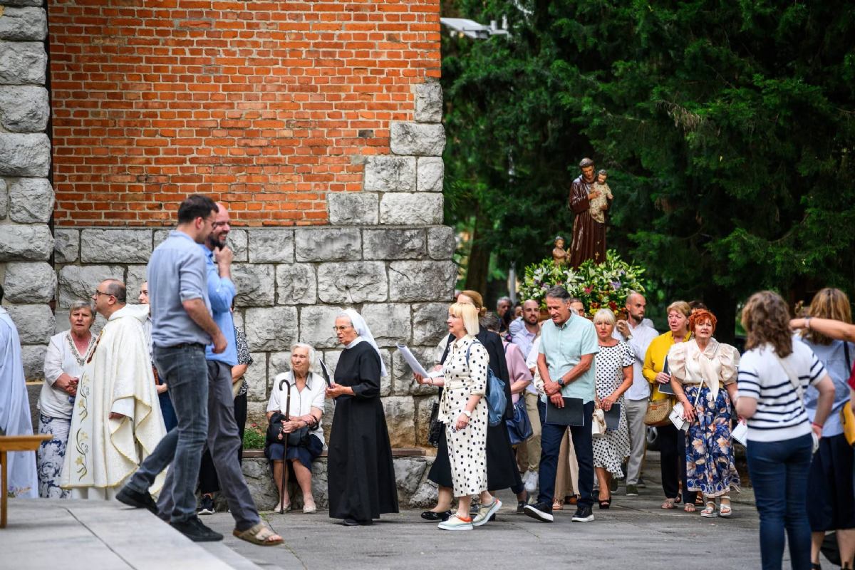 13. lipnja svečano proslavljen župni blagdan sv. Antuna Padovanskog